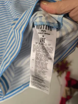 Camiseta Rayas Manga Larga Azul y Blanca