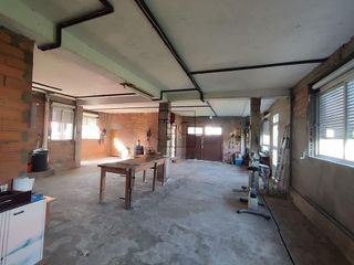 Chalet en venta en Ares