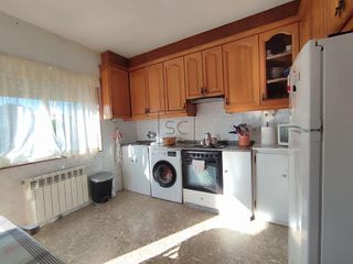 Chalet en venta en Ares