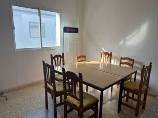 Oficina en alquiler en Barrios (Los)