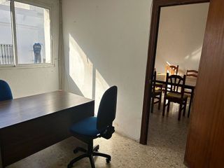 Oficina en alquiler en Barrios (Los)