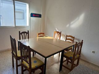 Oficina en alquiler en Barrios (Los)