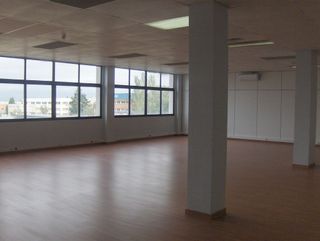 Oficina en alquiler en El Barral Ferial en Coslada