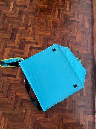 Trona de viaje plegable