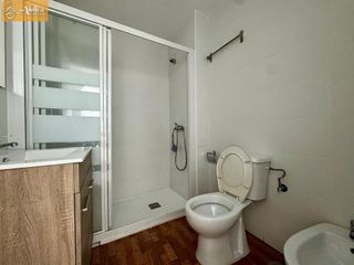 Piso en venta en Parque Victoria Eugenia en Málaga
