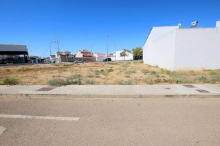 Terreno en venta en Montijo