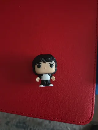 Funko Pop Mike Kinder Huevo