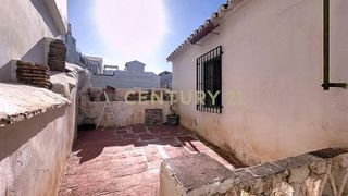Casa adosada en venta en Centro Ciudad - El Carmen en Vélez-Málaga