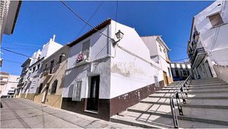 Casa adosada en venta en Centro Ciudad - El Carmen en Vélez-Málaga