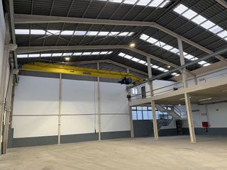 Nave industrial en alquiler en Tremañes en Gijón