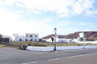 Terreno en venta en Tinajo