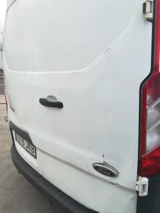 Ford E-Tourneo Custom 2015