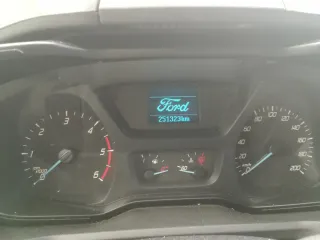 Ford E-Tourneo Custom 2015