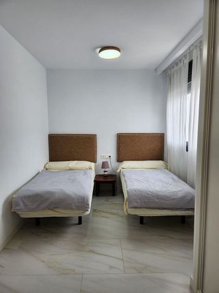 Casa adosada en alquiler en Los Naranjos - Las Brisas en Marbella