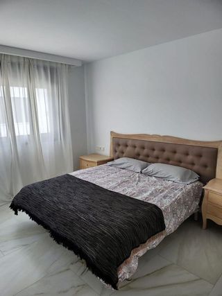 Casa adosada en alquiler en Los Naranjos - Las Brisas en Marbella