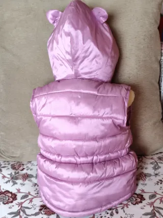 Chaleco Niña Rosa con Capucha