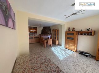 Chalet en venta en Alhendín