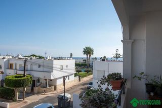 Casa adosada en venta en Urb. El Palmeral en Mojácar