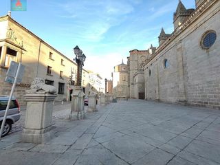 Garaje en venta en Murallas en Ávila