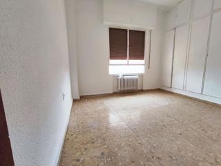 Piso en venta en Franciscanos en Albacete