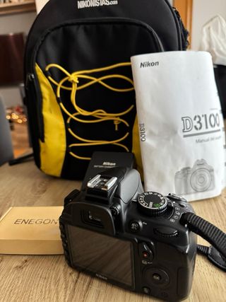 Cámara Nikon D3100 (solo cuerpo)
