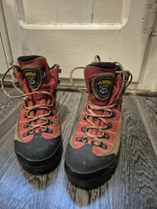 Botas de montaña Asolo rojas y marrones