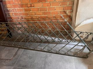 Rejas de forja antiguas para escalera (2)