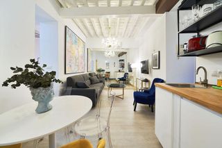 Piso en venta en La Goleta - San Felipe Neri en Málaga