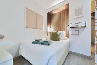 Piso en venta en La Goleta - San Felipe Neri en Málaga