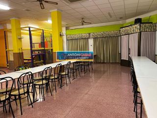 Local comercial en venta en Novelda