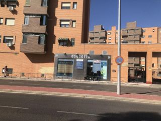 Local comercial en venta en Parque Lisboa - La Paz en Alcorcón