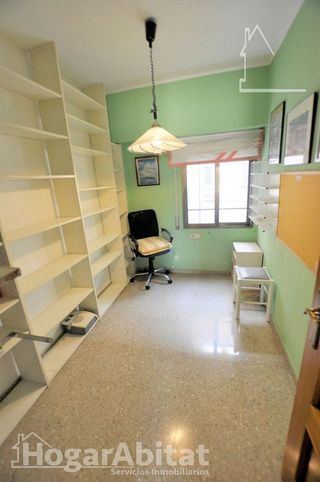 Piso en venta en Benicalap en Valencia