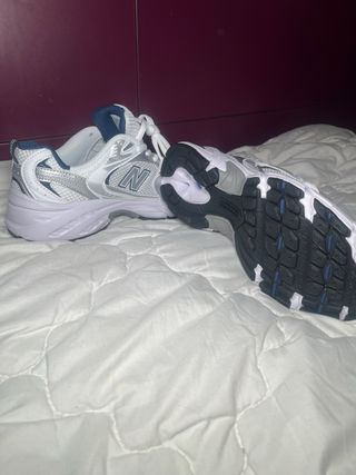 New Balance 530 Plata/Blanco