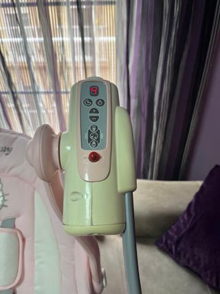 Hamaca bebé Hello Kitty rosa