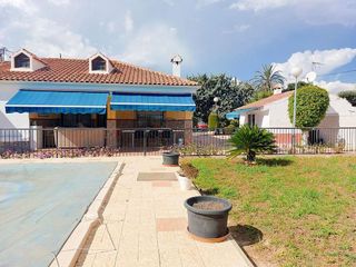 Chalet en venta en Perleta - Maitino en Elche
