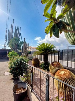 Chalet en venta en Perleta - Maitino en Elche