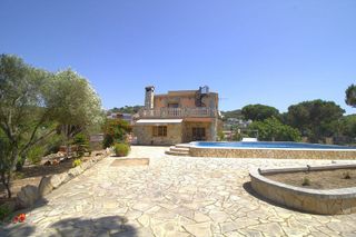 Chalet en venta en Urbanitzacions en Lloret de Mar