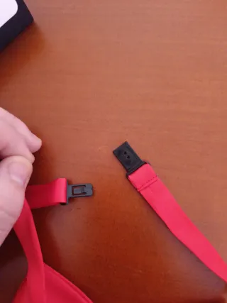 Pajarita roja elegante