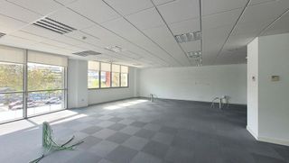 Oficina en alquiler en Simancas en Madrid