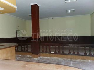 Local comercial en alquiler en Centro en Torrelavega