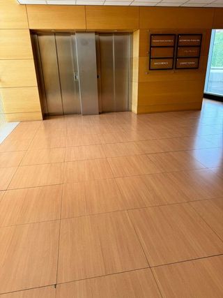 Oficina en alquiler en Zona Mercat en Rubí