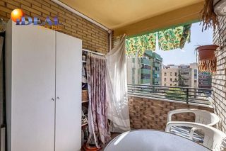 Piso en venta en Pajaritos - Plaza de Toros en Granada
