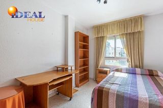 Piso en venta en Pajaritos - Plaza de Toros en Granada