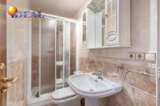 Piso en venta en Pajaritos - Plaza de Toros en Granada