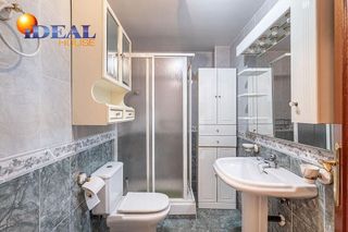 Piso en venta en Pajaritos - Plaza de Toros en Granada