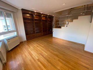 Piso en venta en Carretas - Huerta de Marzo - La Pajarita en Albacete