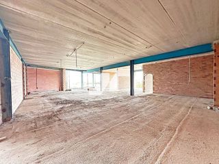 Edificio en venta en Vall d´Uixó (la)