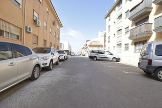 Garaje en venta en Rafelbuñol/Rafelbunyol