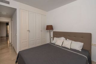 Piso en venta en Puerto de la Duquesa en Manilva