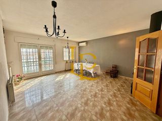 Chalet en venta en Fuente el Saz de Jarama